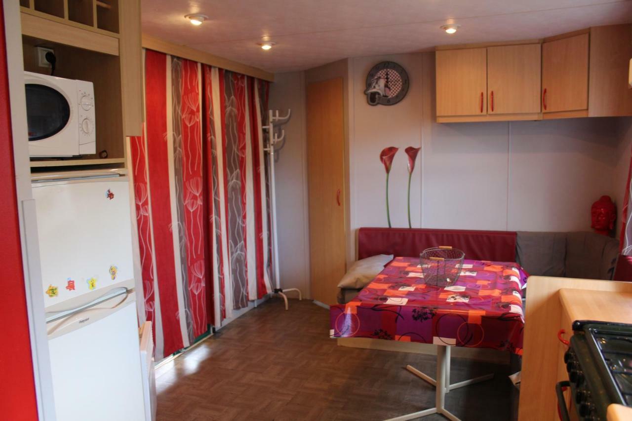 לס מתה Les Mobiles Homes De La Palmyre מראה חיצוני תמונה